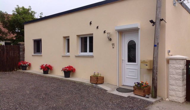 Swallows cottage 5 minutes from the sea in a quiet street