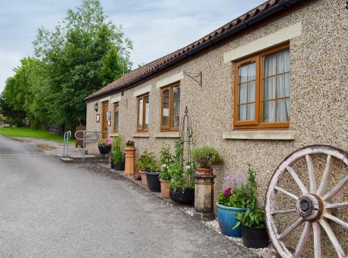 Swallowtail Cottage - Uk2296