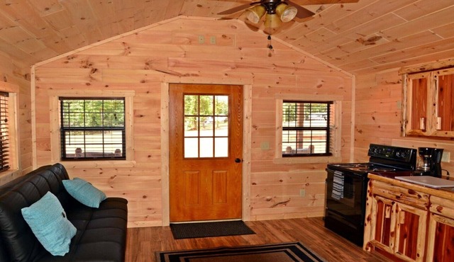 Swan Bay Cabins & RV Park Cabin#(4) Paris Tn, Kentucky Lake