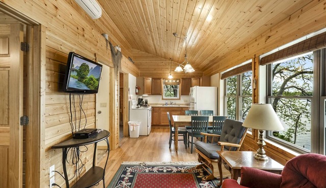 Swan Lake Resort & Campground - Lakeside Cabin #2
