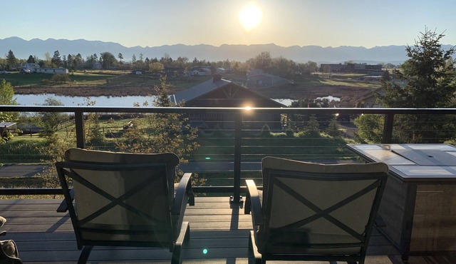 Swan View Refuge-Luxury 2 bedroom sleeps 4