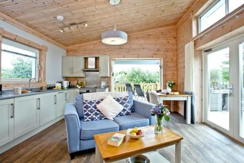 Swanpool, Great Field Lodges, Braunton