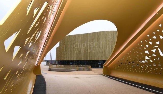 Swansea cosy stay- 5 mins walk to city centre and 10mins to the beach