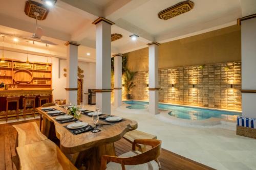 Swarna Mandapa - Luxury 5 Beds & private pool in Uluwatu