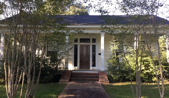 SWEARINGEN PLACE. Est. 1840 Historic Keachi