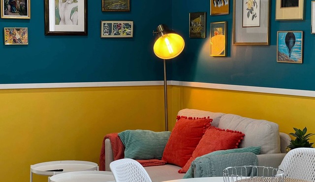 Swedish House, Bright and Modern Downtown Retreat