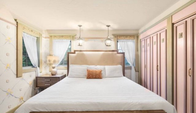 Swedish Storybook in bluffs hiking trails & stream