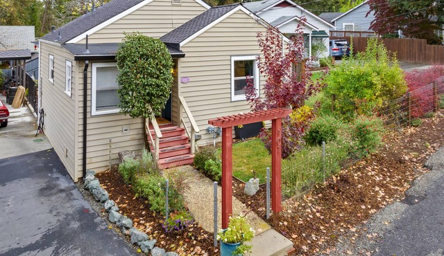 Sweet 101 one in the city bungalow