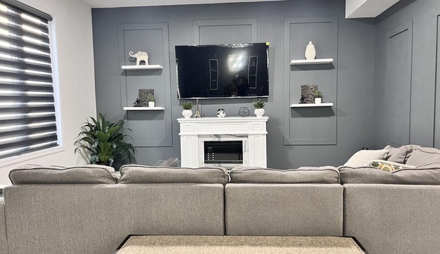 Sweet Deal! Spacious 4bd Home Comfortably Sleeps 10.