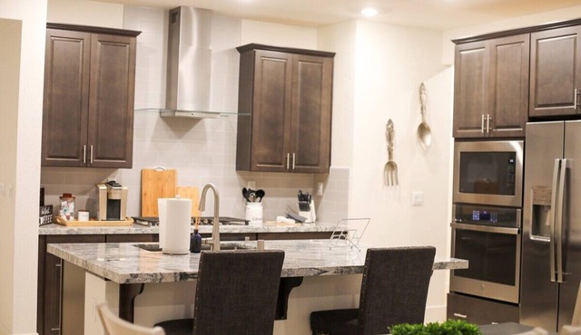 Sweet Family Retreat Yes to Pets