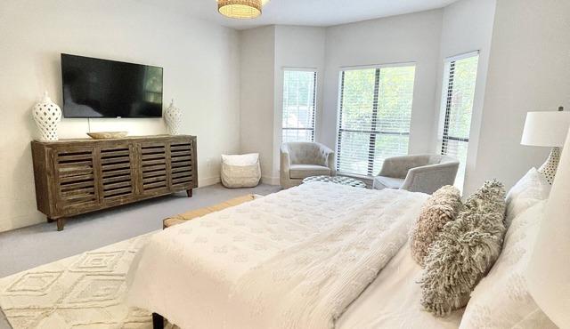 Sweet Haven - Sleeps 10 near I-10 & Mobile Bay