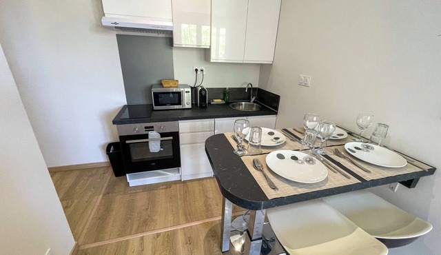 Sweet Horizon #3 - Stylish T2 Apartment