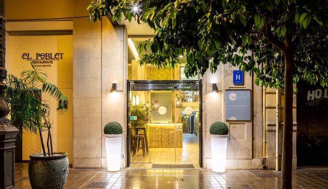 Sweet Hotel Continental