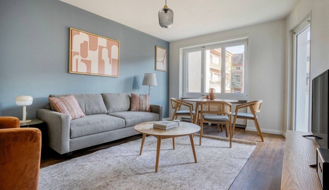 Sweet Iselin 2BR w/Private W/D, 1 min to Market, by Blueground