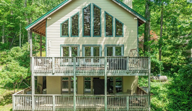 Sweet Mountain Dreams - 3BR: Mountain Retreat w/Lake Glenville Views, Firepit