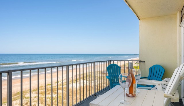 Sweet Paradise OBX, Top Floor Oceanfront, Walk-In Shower