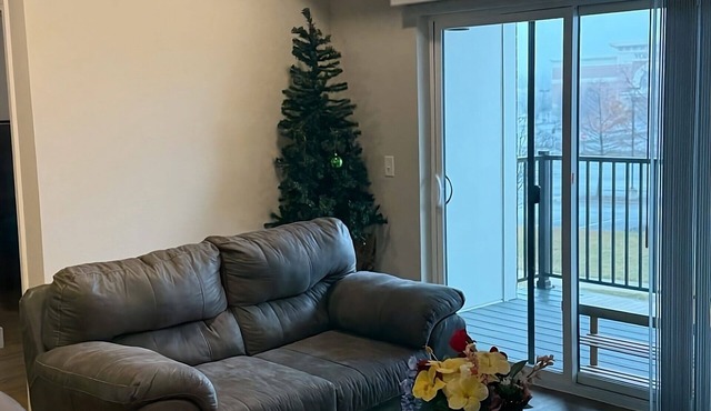 Sweet, Suburban Stay: Peaceful, Safe & Furnished