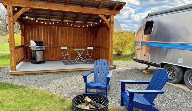 Sweet Vintage Airstream in FLX Wine Country