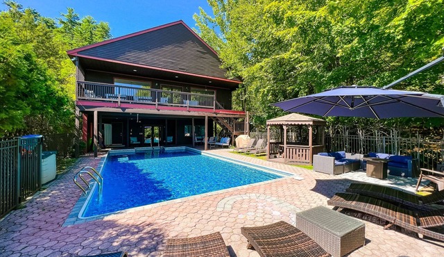 Sweetbriar Villa -Heated and Inground Pool!