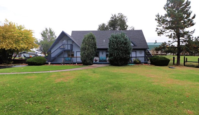 Sweetgrass Inn Bed & Breakfast