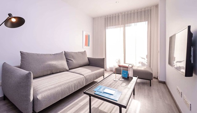 Sweett | Fira 203 - Two Bedroom Apartment, Sleeps 5