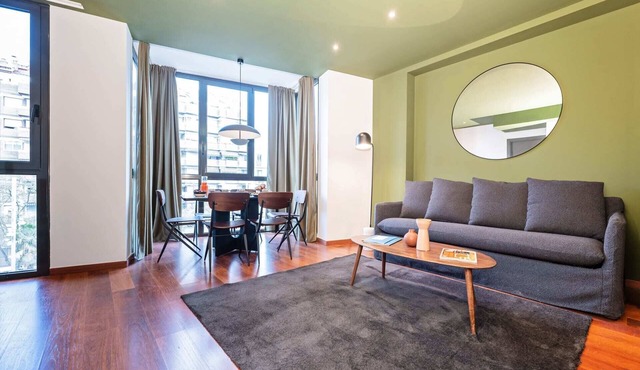Sweett | Roma 6A - Three Bedroom Apartment, Sleeps 6