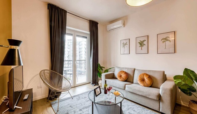 Sweett | Solari II - Two Bedroom Apartment, Sleeps 4