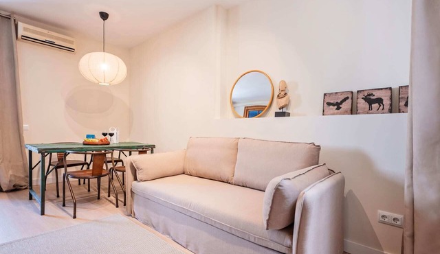 Sweett | Wellington - Two Bedroom Apartment, Sleeps 5