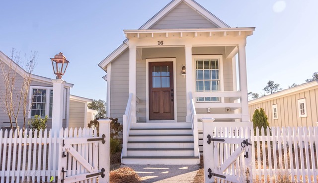 Sweetwater - Pet Friendly in River Dunes Community