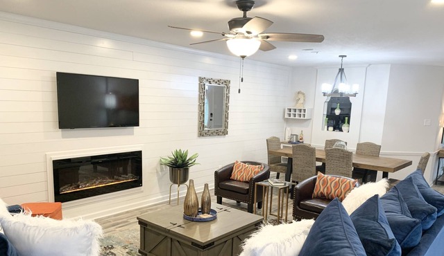 Sweetwater Point -Swim, Boat, Fish, Relax, Fire pit, Kayaks for rent