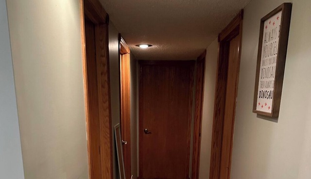 Swenson Suite-private lower level of our home in safe neighborhood, near trails.