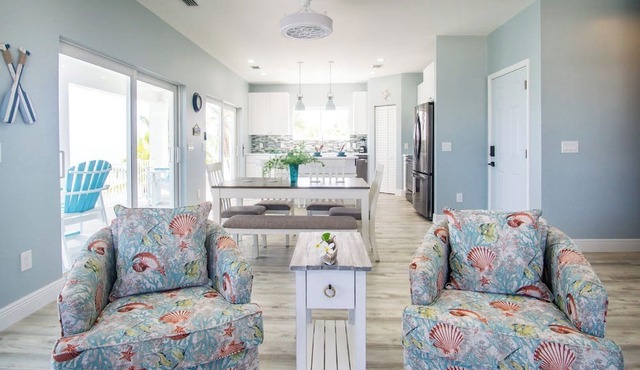 Swept Away 3BR/2BA Keys Retreat with Pool, Dock & Stunning Open Water Views