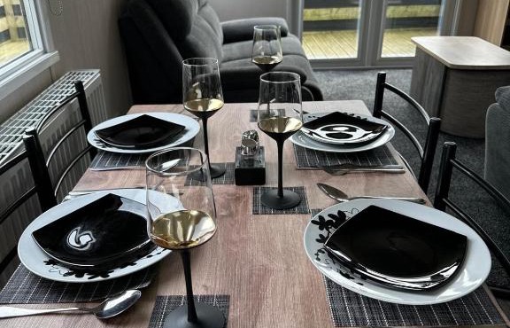 Swift Bordeaux Sea View 10