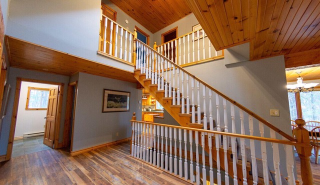 Swift's All Season Cottage - Dwight, Ontario