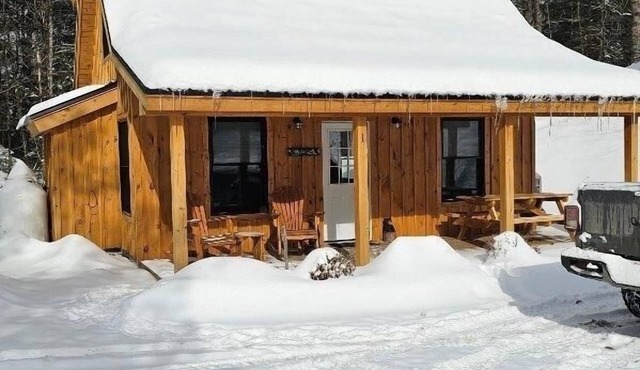 Swiftwater Full Property - 4 Cabins - Sleeps 16