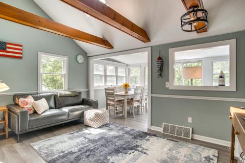 Swim and Fish On-Site! Waterfront Cape Cod Cottage