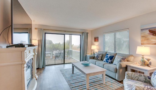 Swim and Relax St Helena Island Gem with Deck!