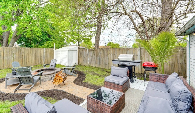 Swim, Bike & Fish: Pet-Friendly Lorain Retreat!