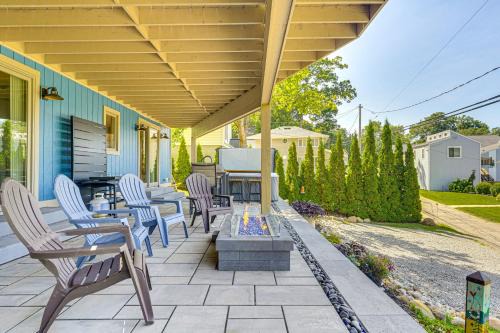 Swim & Fish! Lakefront Clarklake Apt w/Hot Tub