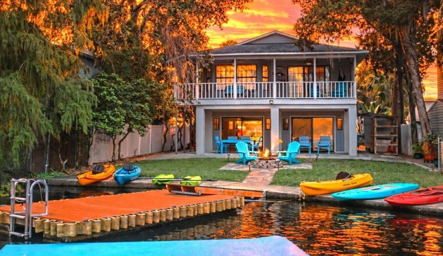 Swim Mat, Kayaks, Fire Pit! PET FRIENDLY - Paddlers Cove - Weeki Wachee River