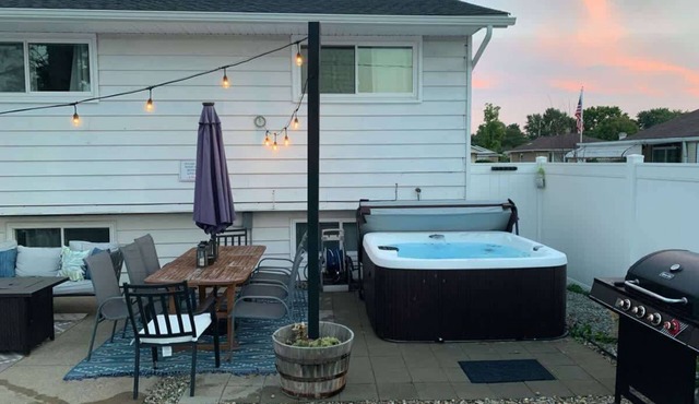 Swim & Relax - Pool, Hot Tub and Renovated