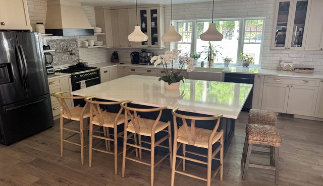 "Swim, soak, and relax-your spacious Cape May getaway"