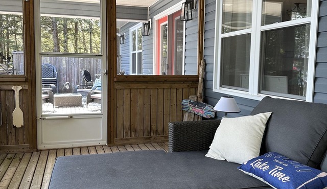 🌲Swim, Sun, Sunsets, Fish, relax, campfires, walk🎏To be enjoyed all year long