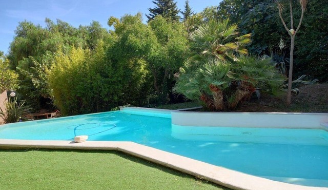 Swimming pool, air conditioning, 3 bedrooms, ideal for holidays and relaxation