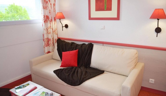 Swimming pool, parking, tv, 49m², Les Rousses
