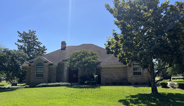 Swing into Fun and Relaxation ~ Home on the Golf Course in Green Cove Springs!