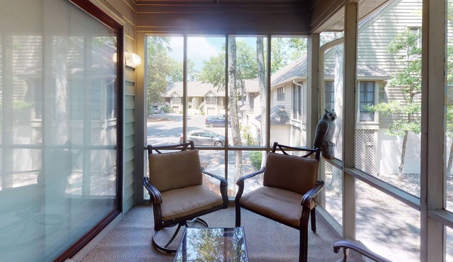Swing into Your Golf Escape in Sunset Beach. CV2D