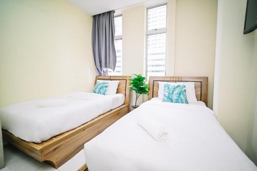 Swing & Pillows - My Home Hotel Wangsa Maju