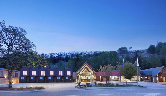 Swiss-Belresort Coronet Peak