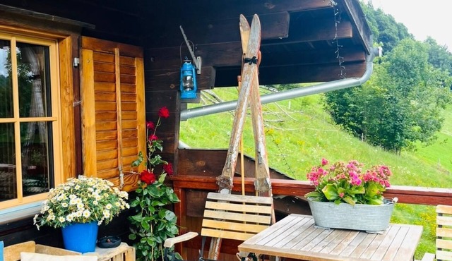 Swiss Tiny Chalet - pure romance, nature & tranquillity